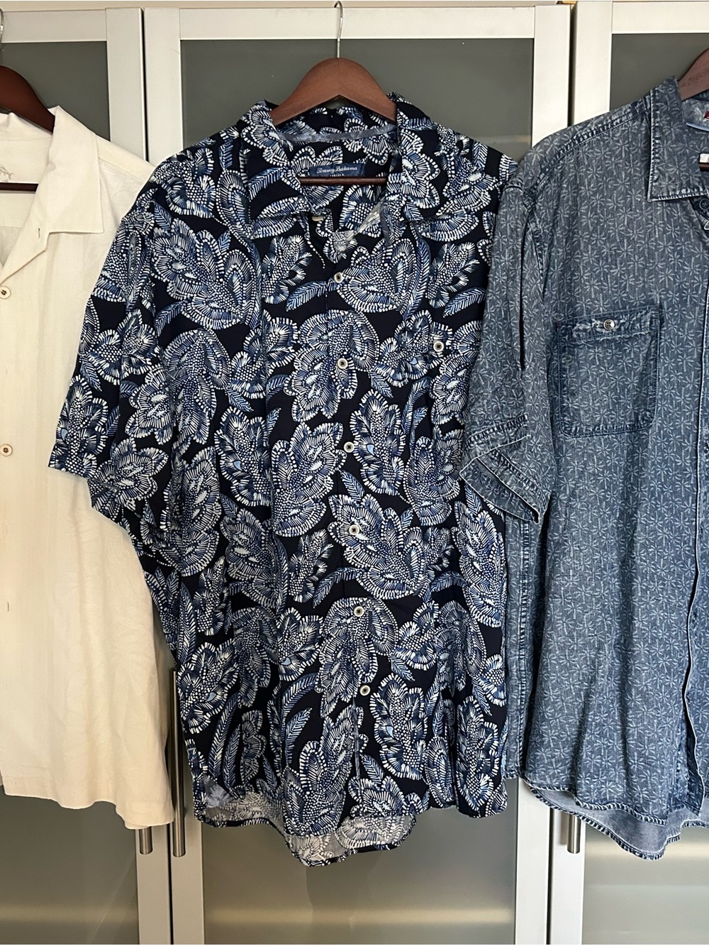 Tommy Bahama Men’s Button Down Shirt Bundle
